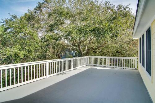 54th Avenue 16