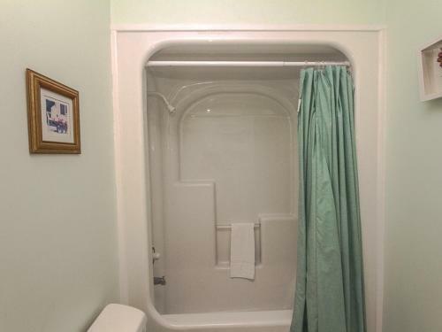 Ocean Boulevard 802