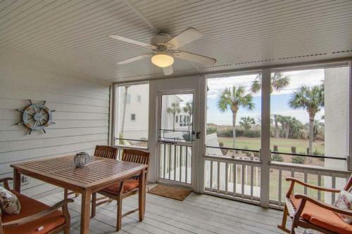 48 Beach Club Villa