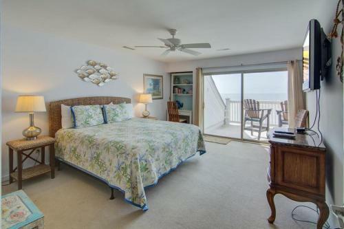 14 Beachwood East