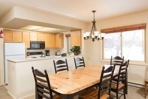 Apartamento 2502 Pitchfork - Four Bedroom Condominium