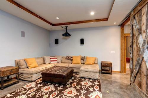 Abode At Teton Manor