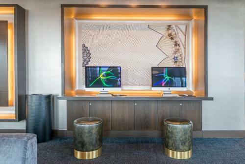 Home Away Apartments At Newport