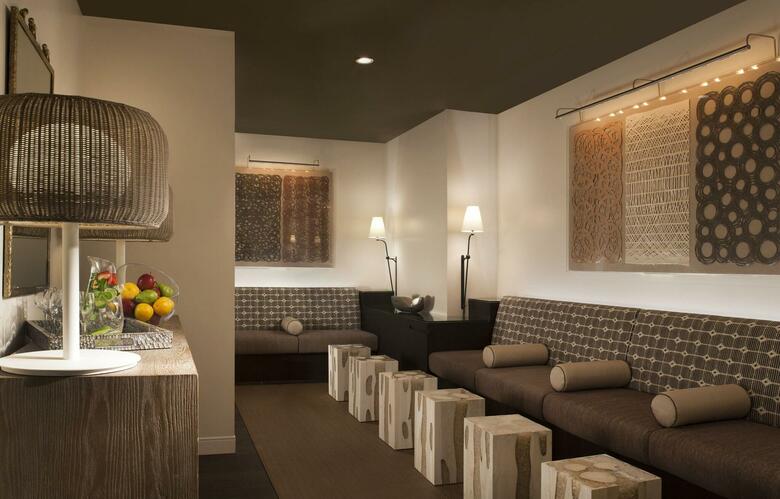 Hotel Pier House Resort And Caribbean Spa