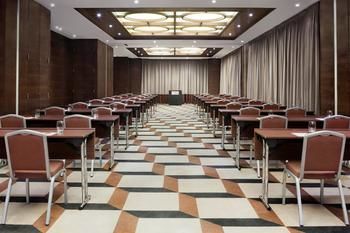 Hotel Four Points By Sheraton Le Verdun