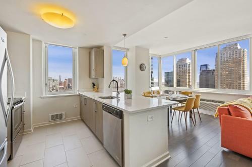 Apartamento Skyline Luxury Home Suites At Newport II