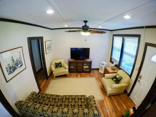 3 Bedroom House Near The Beach