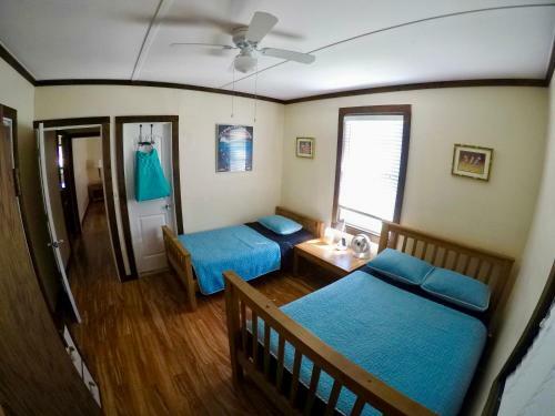 3 Bedroom House Near The Beach