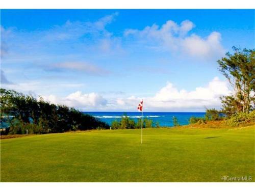 3 Bedroom House Near The Beach