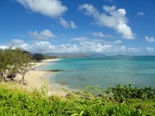 3br Condo On Beautiful Kailua Beach