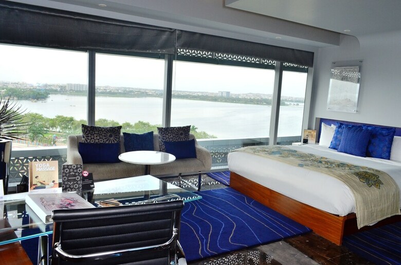 Hotel The Park Hyderabad