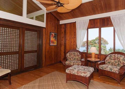 Villa Orchid Inn