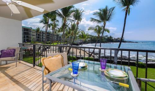 Kona By The Sea