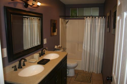 Hale Nui Ohana Home