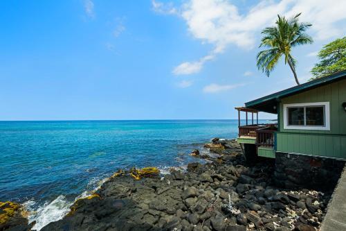 Alii Drive Cottage 78-6662