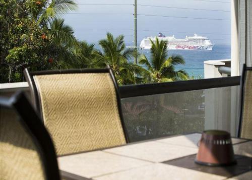 Kailua Bay Resort Unit 1306