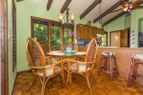 Pacific Edge Kona Home