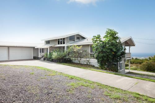Kona Coastview Vacation Home