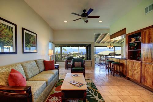 Bay Villa 11b3-4