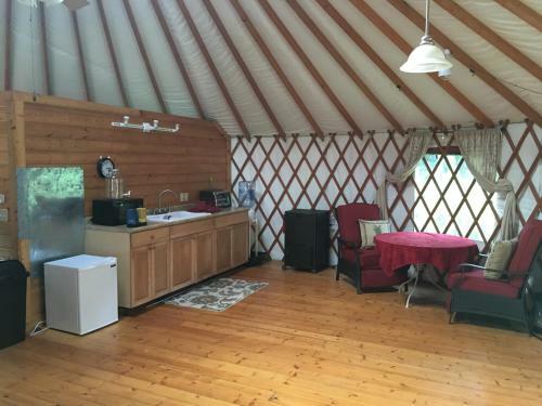 The Peaceful Yurt