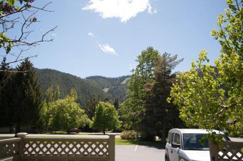Ketchum Treehouse