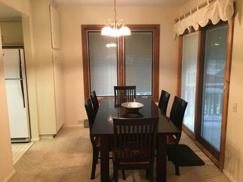 Sun Valley Condo 153