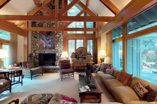 Georginia Mountain Retreat