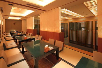 Nagoya Crown Hotel