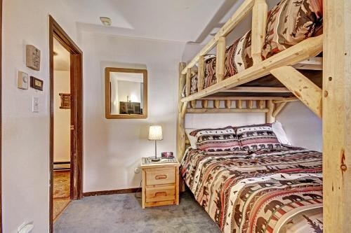 Apartamento 1012 Wild Irishman Condo