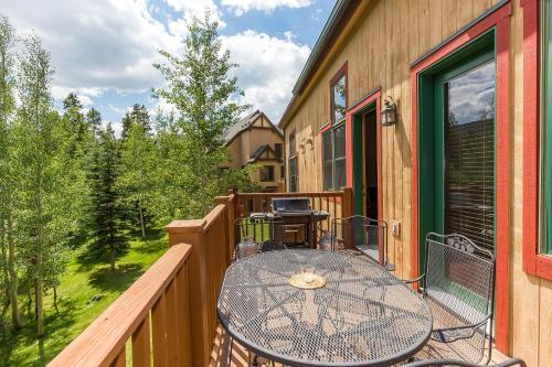 Red Hawk Townhome #2331 Townhouse