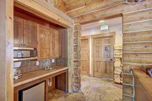 Apartamento 6506 Settlers Creek Condo