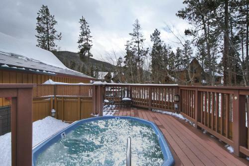 Apartamento 8782 Trappers Crossing Condo