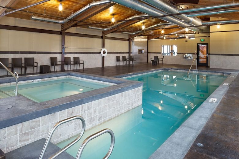 Hotel 49'er Inn & Suites