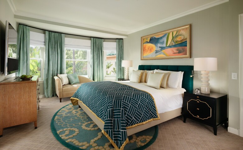 Beverly Hills Hotel And Bungalows