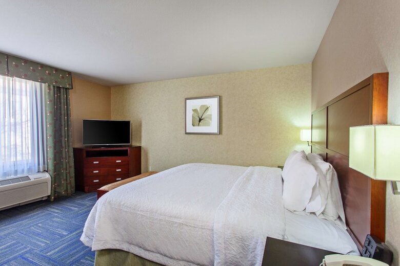Hotel Hampton Inn & Suites Merced