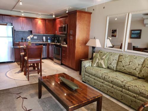 Apartamento Leinaala Oceanfront #302 Condo