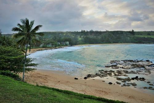 Tranquillity Blue Villa At Moloaa Bay