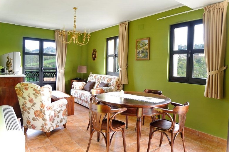 Apartamentos La Casona De La Roza