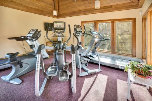 Highridge Condominium Unit B14