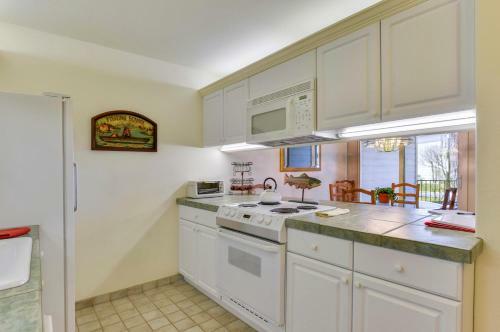 Sweetbriar B2 Condo