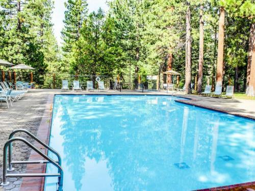 Kingswood Family Condo