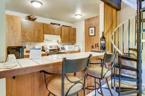 Kingswood Family Condo