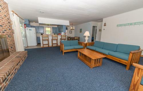 Beach Realty Saltaire #12