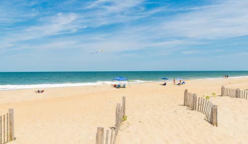 Beach Realty Saltaire #3