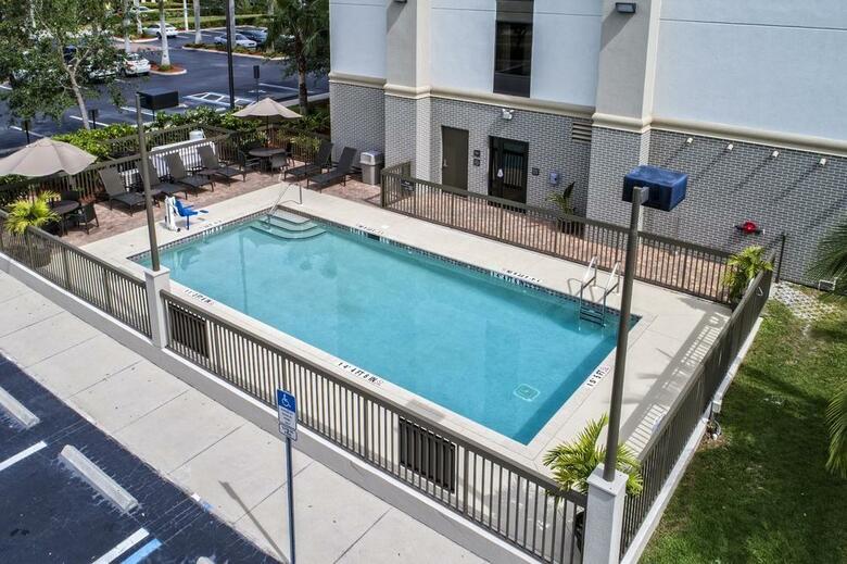 Hotel Hampton Inn & Suites Ft. Myers-estero Fl