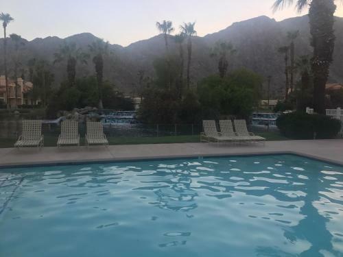 Apartamento Lux Lake Front Condo La Quinta