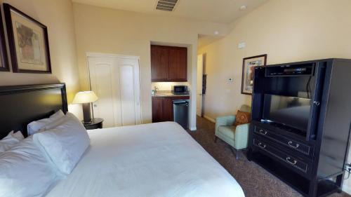 Studio Villa In La Quinta, Ca (#lv003)