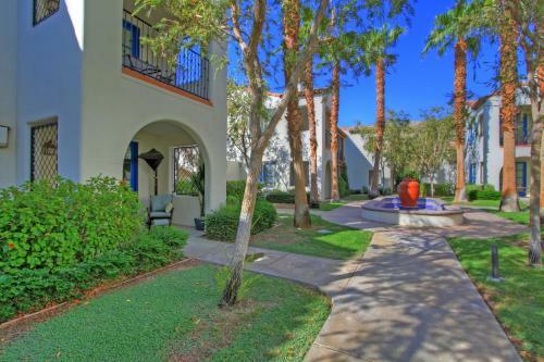 Studio Villa In La Quinta, Ca (#lv018)