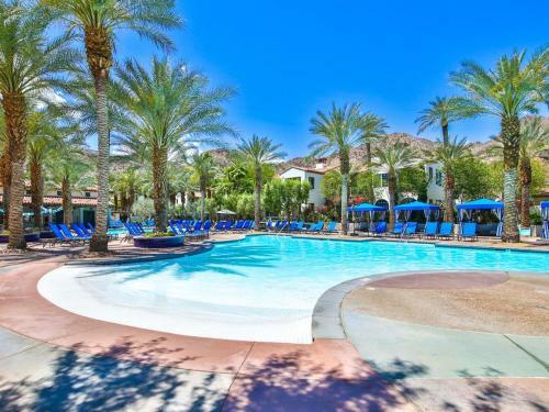 Apartamento Legacy Drive Condo #3990156