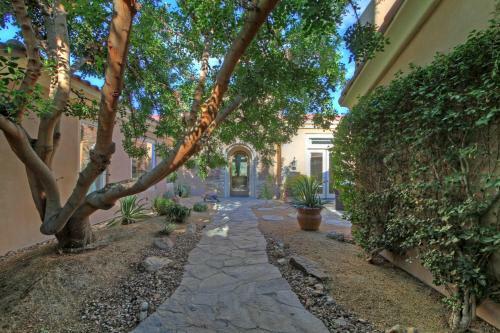 La Quinta House #164 Home